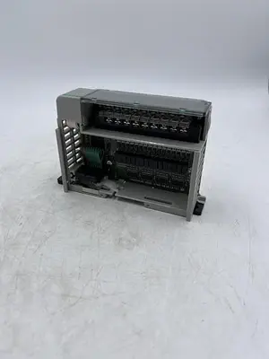 Used ALLEN-BRADLEY ALLEN-BRADLEY 1769-OB16 SER B PLC Input & Output | ND Industrial Surplus #1214333