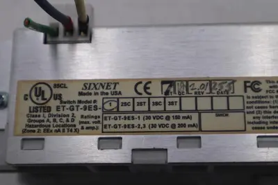 Sixnet Model: ET-GT-9ES-1  Real-time Industrial EtherTRAK Switch STOCK L-288-C