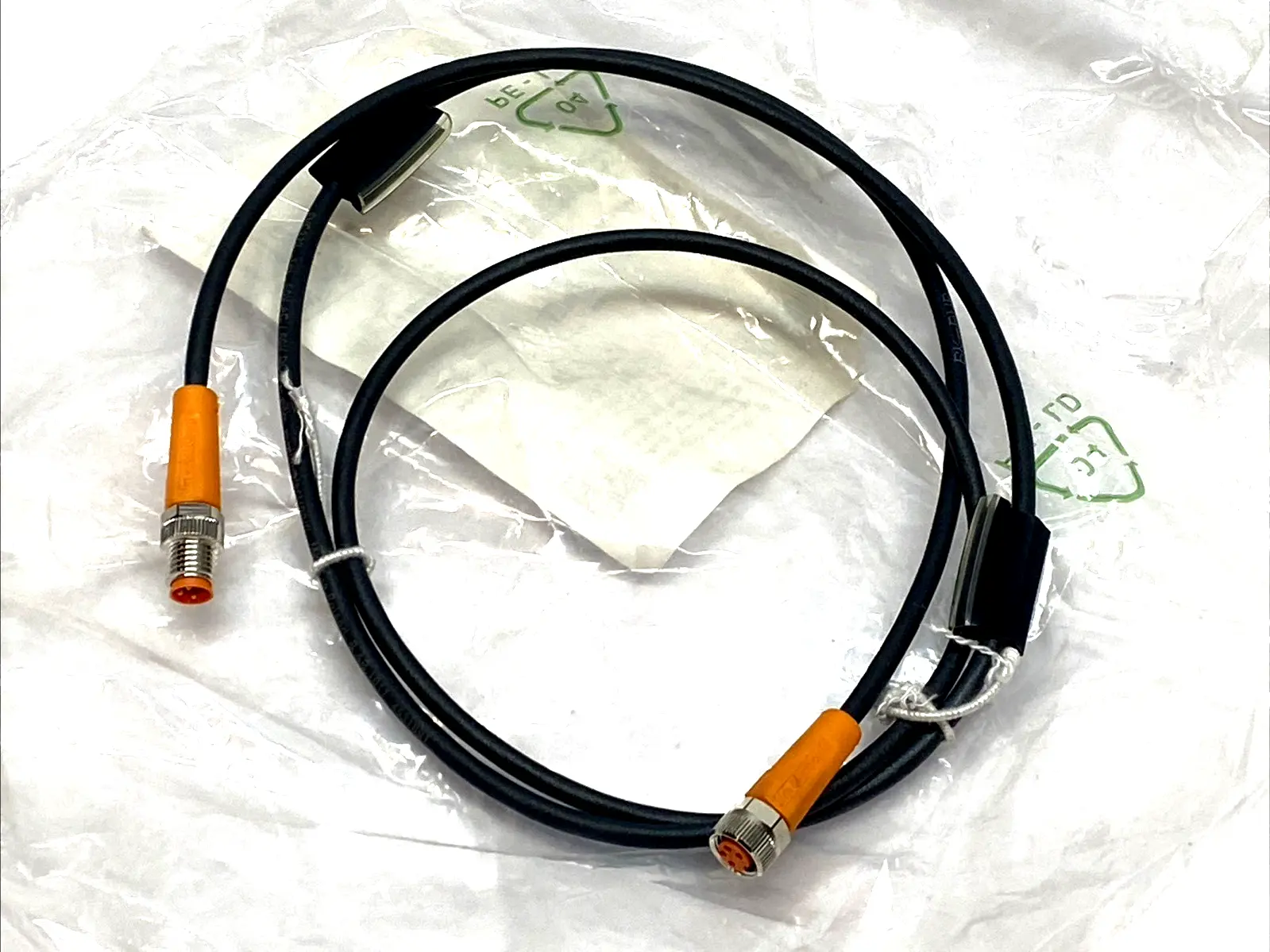 USED IFM M8 SENSOR CABLE EVC272 1M