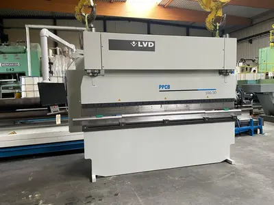 USED LVD PPCB 100 TON X 3100 MM CNC