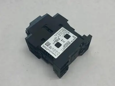 USED SIEMENS SIRIUS POWER CONTACTOR 3-POLE