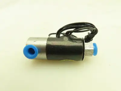 Honeywell Skinner B16DK1200 Solenoid Valve 3-Way (NC) 24VDC 200 PSI 1/8" NPT