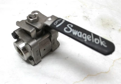 USED SWAGELOK SS-65TDVF12-JL