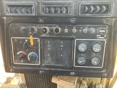 Used 1997 CATERPILLAR D8R Bulldozers New York US | Beck Equipment #1506447