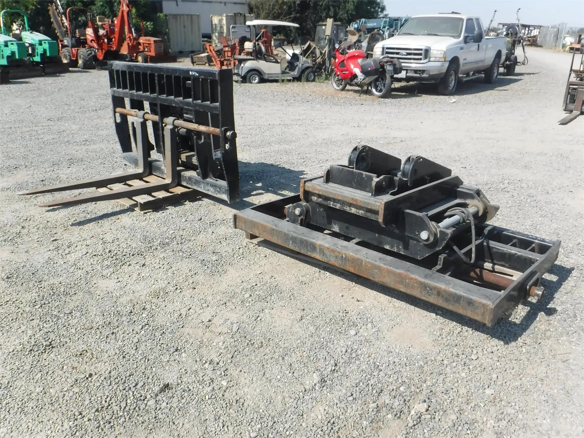 Used 2021 SKYTRAK SWING CARRIAGE Forklift Attachments California US | Western Trencher & Equipment, Inc. #1497944