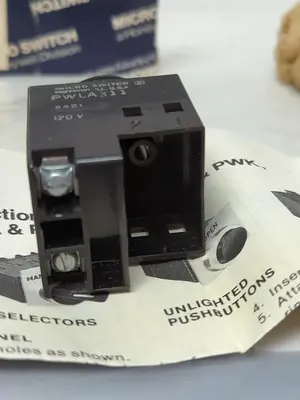 New | in-Stock HONEYWELL PWLA311 Miscellaneous Equipment (Electrical & Power) Ohio US | Surplus Asset Holdings #1235683