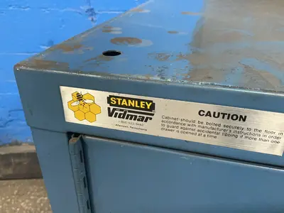 Used STANLEY VIDMAR _UNKNOWN_ Cabinets Ohio US | HGR 24 #1407588