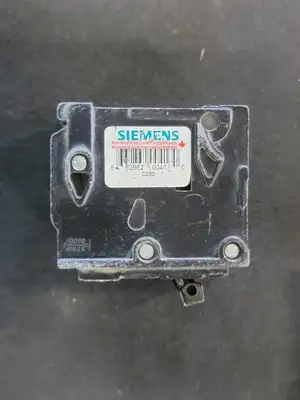 USED SIEMENS Q220