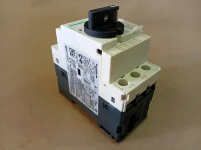 NEW SCHNEIDER ELECTRIC GV2P06
