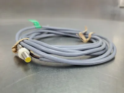 Turck Bi0,8-M05-AN6X Proximity Switch. 5E-1/4