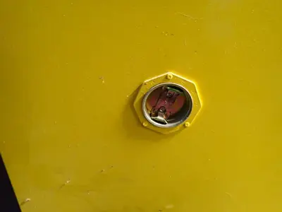 USED ULINE H3685M