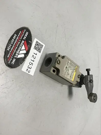 USED OMRON D4B-2115N-R