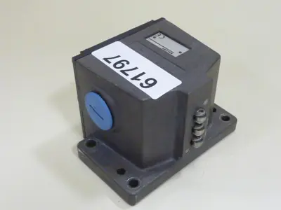 USED BALLUFF BNS 819-D03-R12-100-10-FD