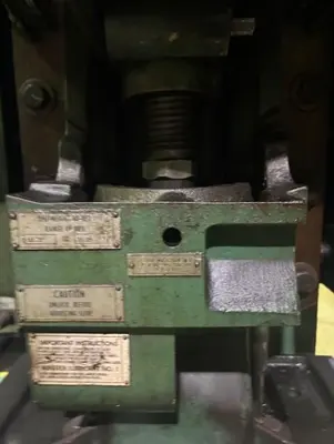 USED 1992 MINSTER 5 FIXED BASE
