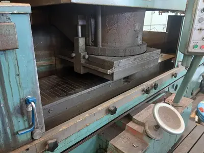 Used MAS BPV 40 A Reciprocating Surface Grinders CZ | Amaron s.r.o. #1265449