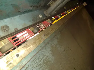 USED AMADA S-2532