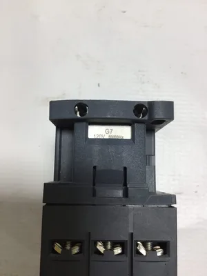 Schneider Electric LC1 D18 Magnetic Contactor 32A 6kV 3PH 5HP