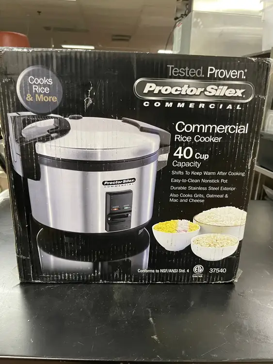 New | in-Stock Proctor Silex Old Stock Proctor Silex 37540 40 Cup (20 Cup Raw) Rice Cooker / Warmer - 120V - TH2 Electric Cooking Equipment Illinois US | Falcon Restaurant Supply #1374909