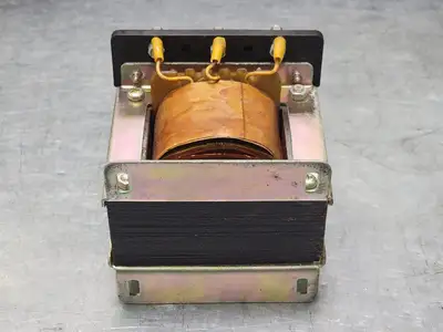 0.06 kVA Transformer, 600 pri. volts, 220 sec. volts No. 126