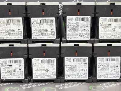 Lot of 8 Siemens 3RT1016-1BB41 SIRIUS Contactor Relays 9A Used