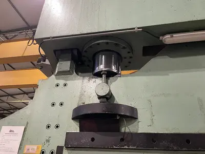 USED COLLY 320 TON X 7100 MM CNC
