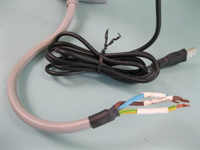 USED APC RS 1000
