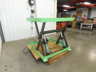 Used N/A _UNKNOWN_ Misc Lifts Indiana US | Arrow Industrial #1412087