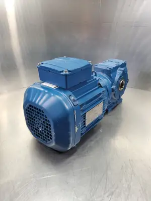 Used SEW Eurodrive SA47DRE90M4 Speed Reducers | Palmetto Automation #1154465
