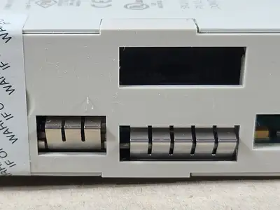 NEW 2008 SCHNEIDER ELECTRIC 140NOE77111