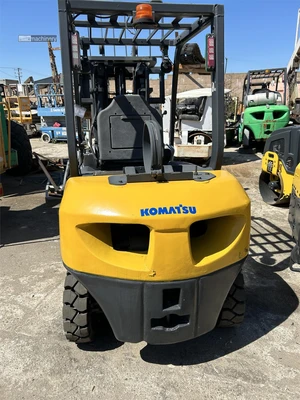 Used 2011 KOMATSU FG25T-16 Misc Forklifts California US | Lillo Machinery #1399248