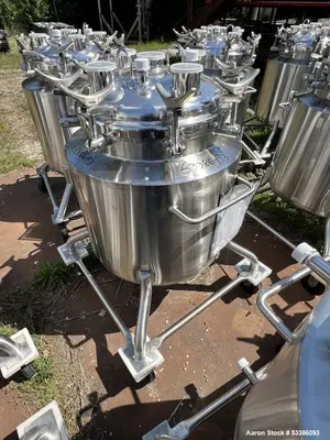 Used 27.2 Gallon Industrial Vertical Precision Stainless Tank