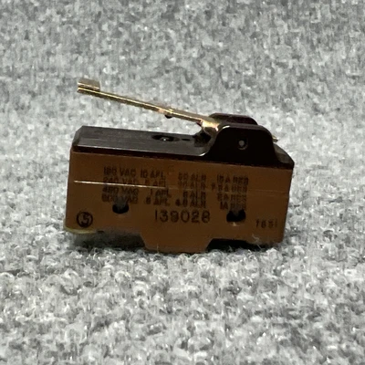 New | in-Stock Honeywell 139028B Switch Parts California US | Davliegogo LLC #1708407