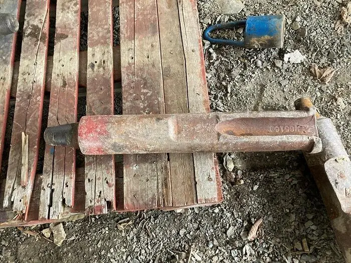 Used AFTERMARKET 5-1/4” X 26" CABLE TOOL DRILLING CHISEL BIT Tool Bits Pennsylvania US | East West Machinery & Drilling #1417254