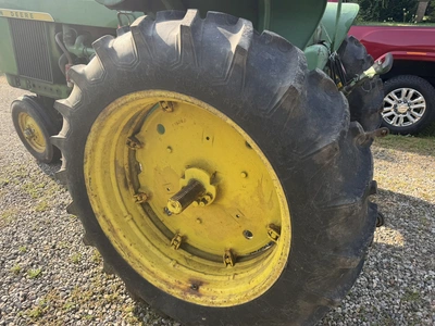 Used JOHN DEERE 3010 TRACTOR Agricultural Tractors Michigan US | Miedema Asset Management Group #1443325