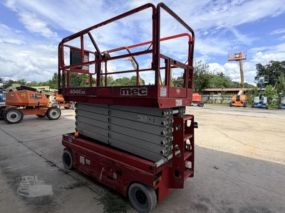 Used 2017 MEC 4046SE Scissor Lifters Texas US | Adcock Equipment USA #1519577