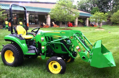 USED 2018 Deere 2038R
