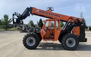 USED 2020 SkyTrak 10042
