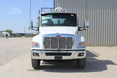 New | in-Stock 2027 PETERBILT 548 Vacuum Truck Texas US | Roll Off Truck World #1492027