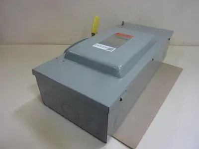 USED CROUSE HINDS HH363