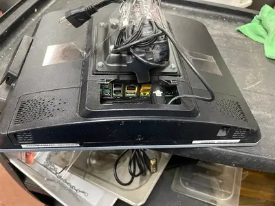 Used NCR Corp Used NCR 7761-8452-0000 Touch Screen POS System with Aloha RAL Software Restaurant Equipment (Miscellaneous) Illinois US | Falcon Restaurant Supply #1376240