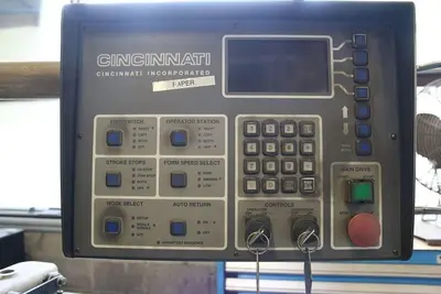 Used 1998 CINCINNATI CBII 90-350 Press Brakes Michigan US | RAB Industries, Inc. #184322