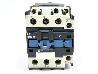 LP1D3210,LA4DE1E | Telemecanique LP1D3210 Contactor w/ LA4DE1E Suppressor - Used