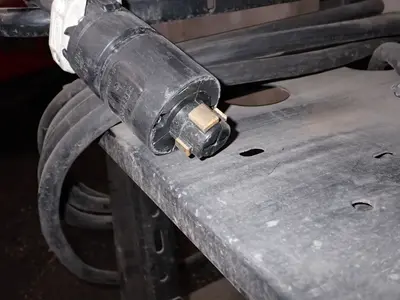Used LINCOLN POWER WAVE S350 Welding Machinery (Other) Ohio US | HGR 24 #909989