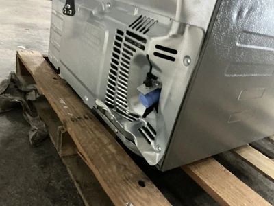 USED LG LFCS22520S
