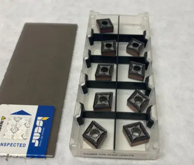 USED ISCAR RHOMBIC TURNING INSERT 80-DEG 5510333