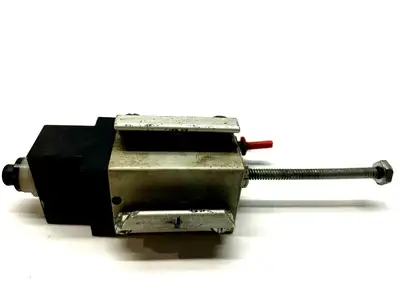Used COMPACT AIR PRODUCTS PNEUMATIC CYLINDER Pneumatic Cylinders | Maverick Industrial Sales #1110027