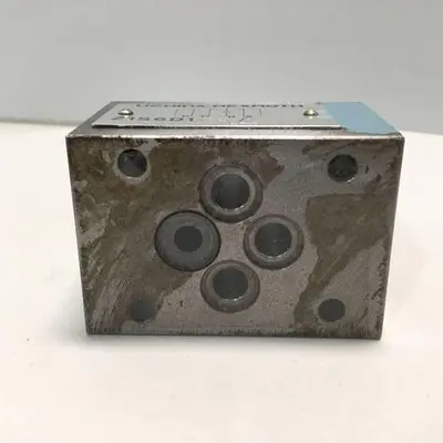 USED UCHIDA Z1S6D131L3Y
