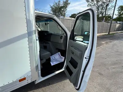 Used 2023 FORD E-450 Box trucks Florida US | Truck and Van Outlet #1509144