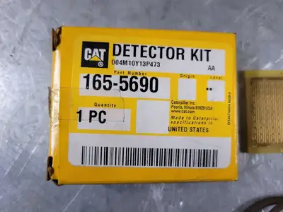 NEW CATERPILLAR 165-5690