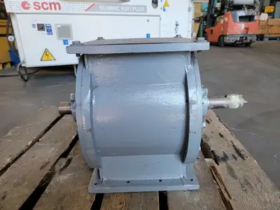 8" x 8" Rotary Airlock Valve